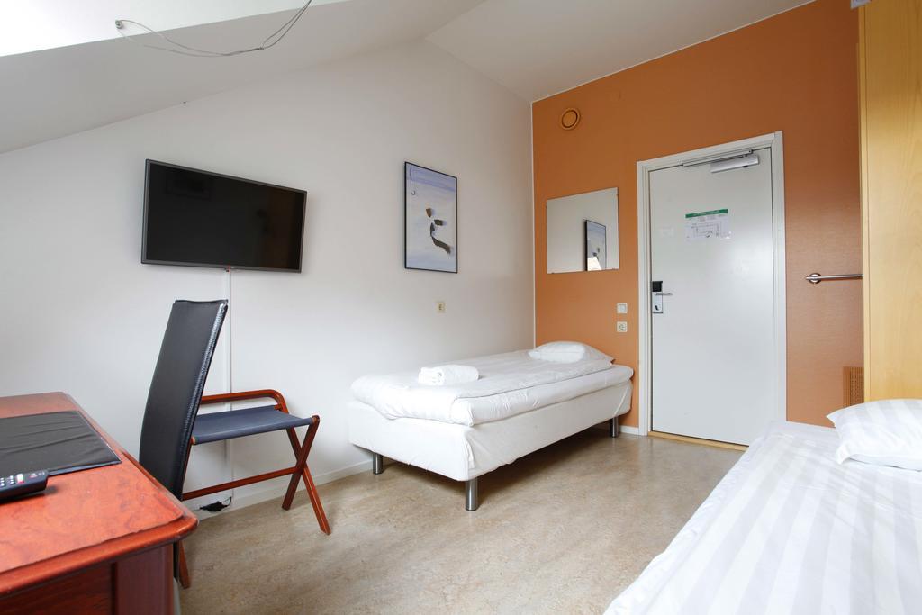 Pronova Hotell & Vandrarhem Norrköping Kültér fotó