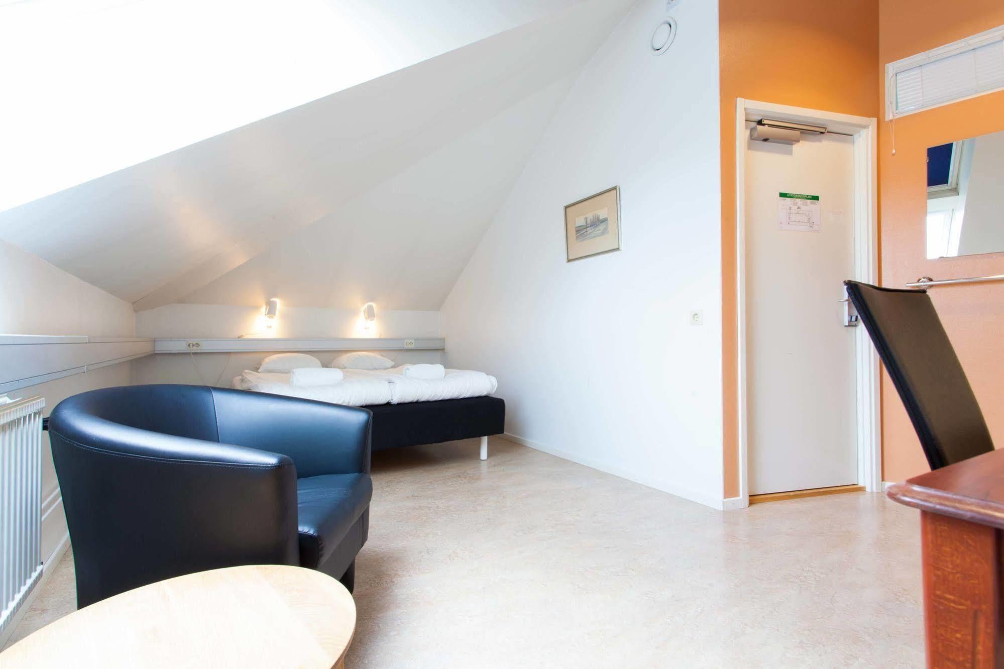 Pronova Hotell & Vandrarhem Norrköping Kültér fotó