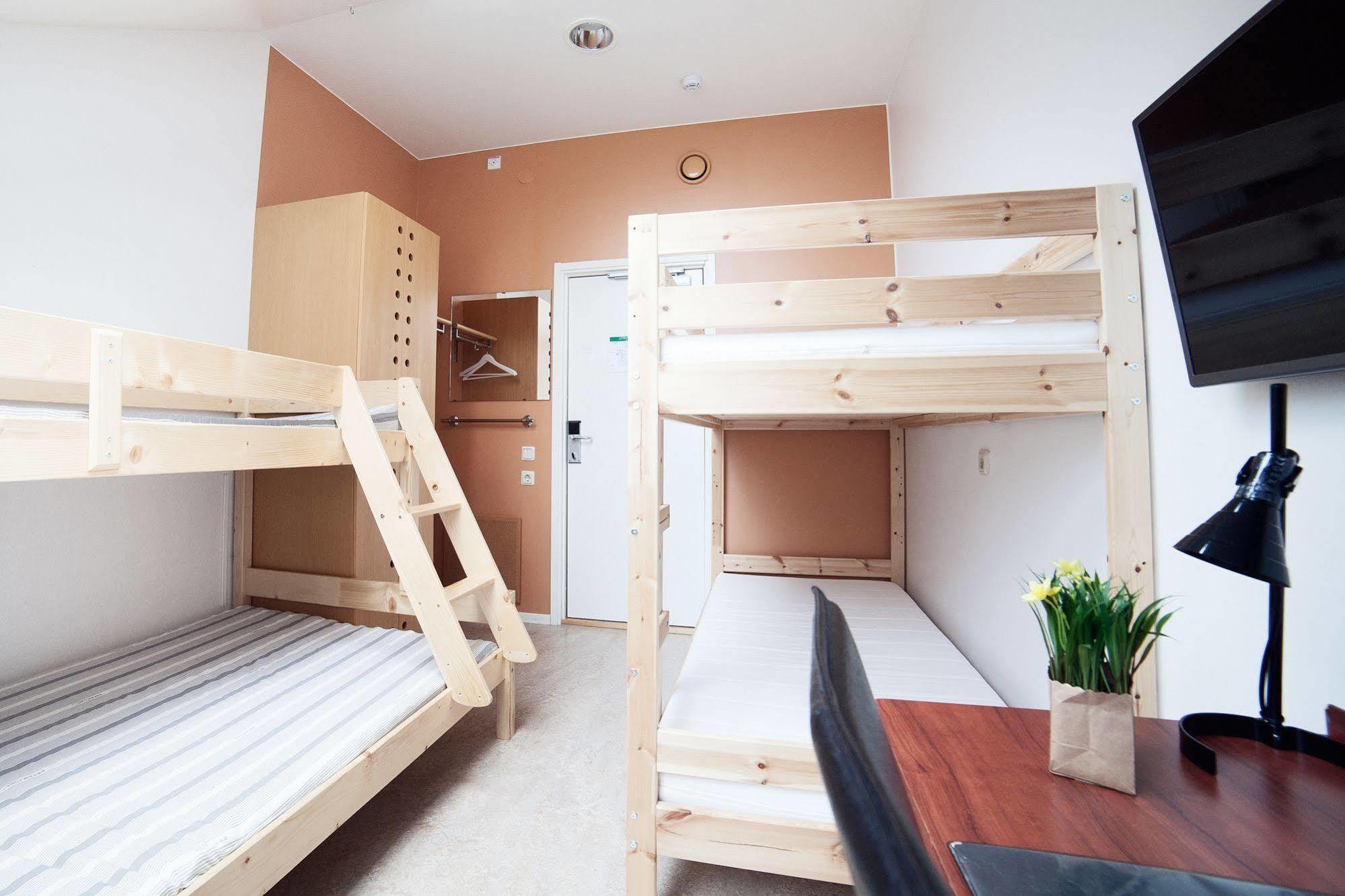 Pronova Hotell & Vandrarhem Norrköping Kültér fotó
