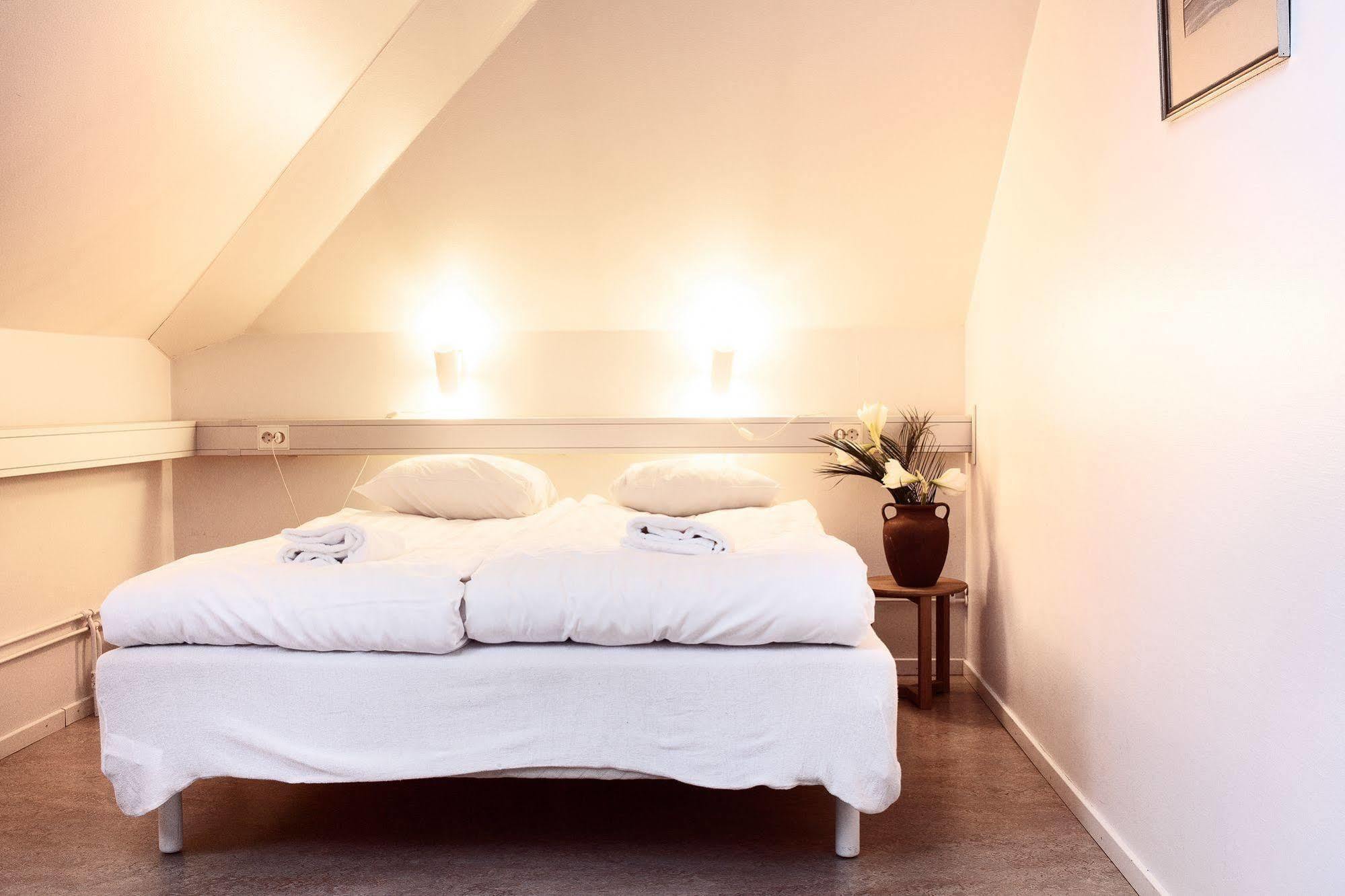 Pronova Hotell & Vandrarhem Norrköping Kültér fotó